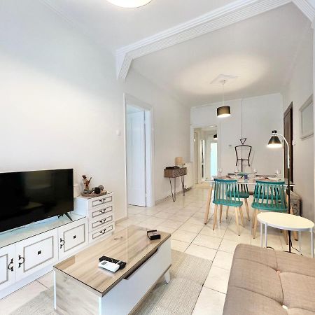 #Blueberry Apt By Halu! Apartments سالونيك المظهر الخارجي الصورة